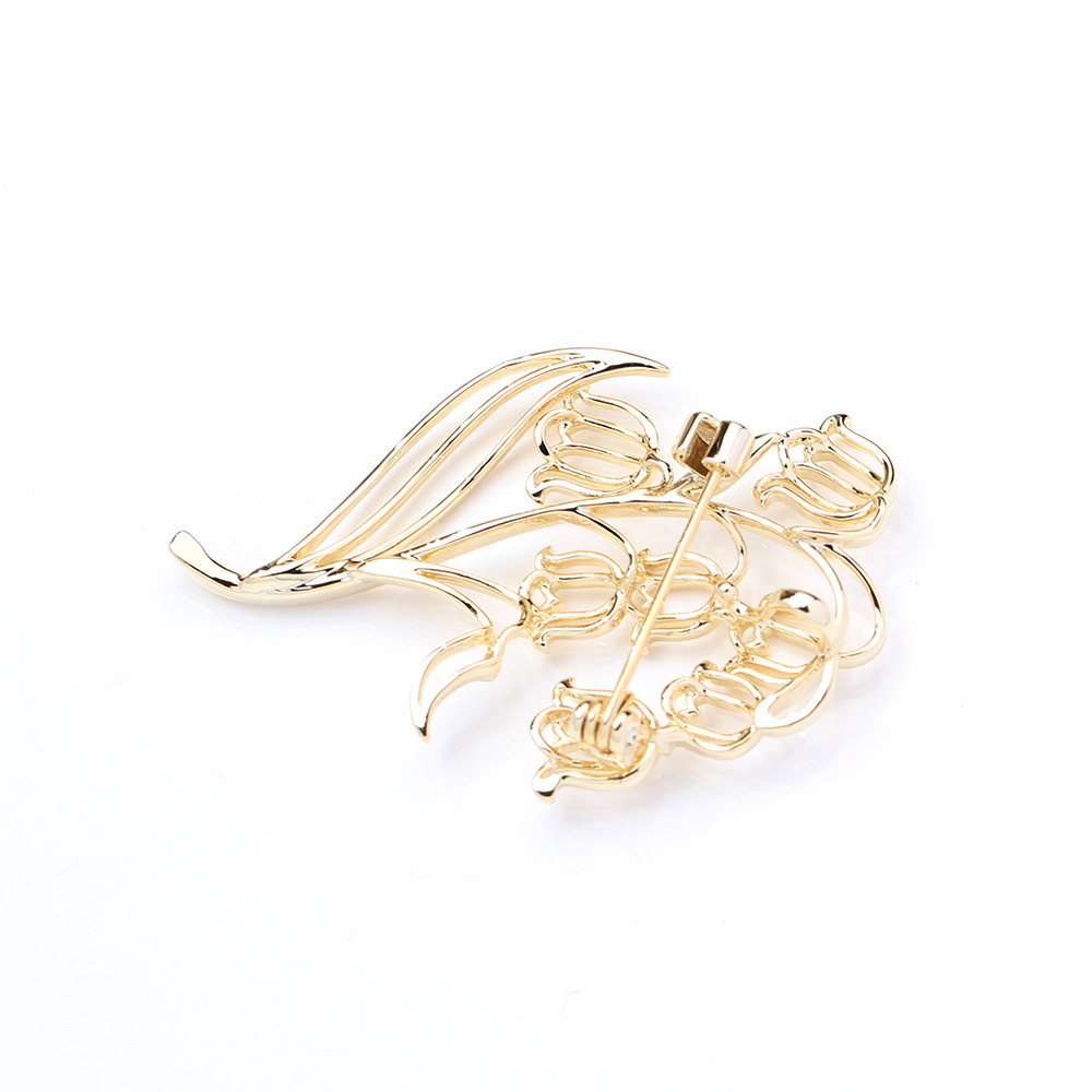 Minimalist Hollowed Out Brooch - огляд і ціна Men Accessories Bouquet