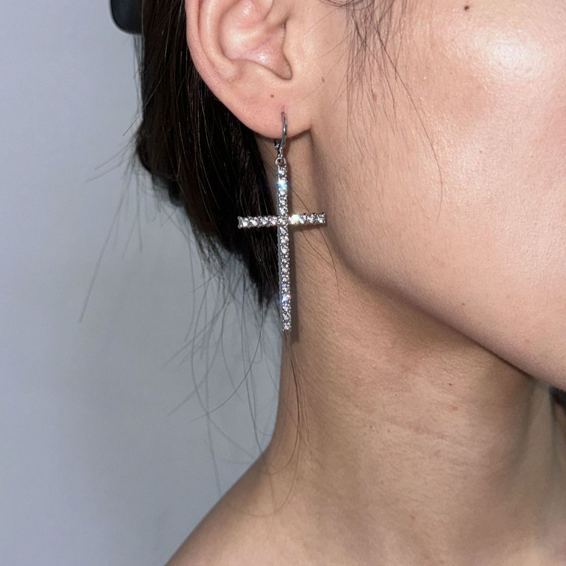 Minimalist Fashion Zircon Cros - огляд і ціна Men'S Minimalist Accessories