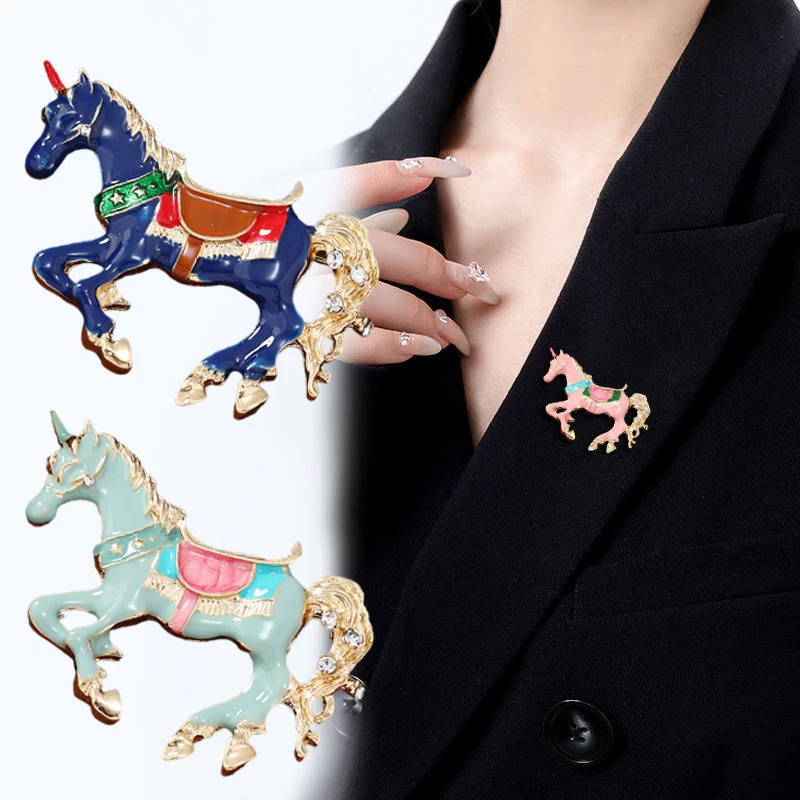 Vintage Enamel Horse Brooches  - огляд і ціна Men Accessories Bouquet