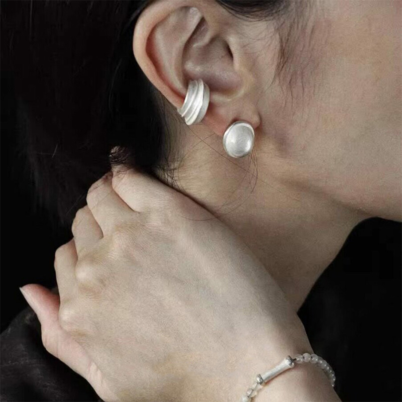 Textured Multi Layer Ear Cuff  - огляд і ціна Men'S Minimalist Accessories
